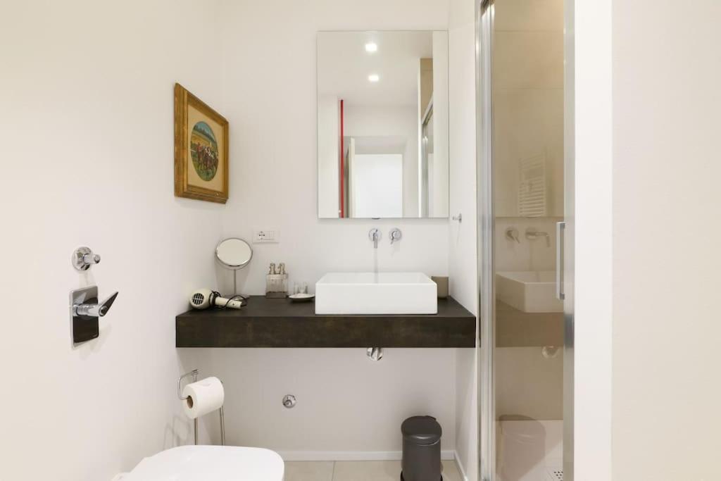 Contempora - Trilocale Podgora 10 Milan